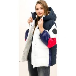 Kurtka puchowa Save The Duck D3799W LUMA9. Białe kurtki damskie Save the duck, bez wzorów, z poliesteru, bez kaptura. W wyprzedaży za 639,00 zł.