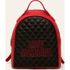Love Moschino - Plecak. Czarne plecaki damskie Love Moschino, z aplikacjami, ze skóry, eleganckie. W wyprzedaży za 679,90 zł.