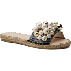 Espadryle EVA MINGE - EM-14-05-000109 601. Czarne espadryle damskie Eva Minge, z aplikacjami, ze skóry ekologicznej, bez obcasa. W wyprzedaży za 239,00 zł.