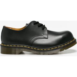 Dr Martens - Półbuty. Czarne mokasyny męskie Dr. Martens, ze skóry, casualowe, z okrągłym noskiem. Za 629,90 zł.