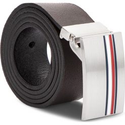 Pasek Męski TOMMY HILFIGER - Corporate Plaque Bel AM0AM04081 002. Brązowe paski męskie TOMMY HILFIGER, w paski, ze skóry. Za 279,00 zł.