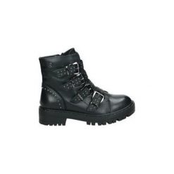 Botki Refresh 64686. Czarne botki damskie Refresh, bez obcasa, bez zapięcia. Za 250,09 zł.