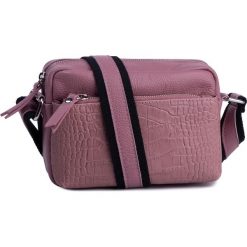Torebka CREOLE - K10687 Różowy. Różowe listonoszki damskie Creole, na co dzień, bez wzorów, ze skóry, eleganckie, bez dodatków. Za 189,00 zł.