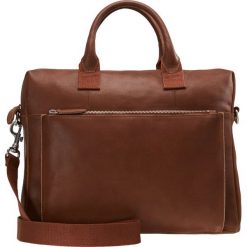 Pier One Aktówka brown. Brązowe aktówki męskie Pier One. Za 379,00 zł.