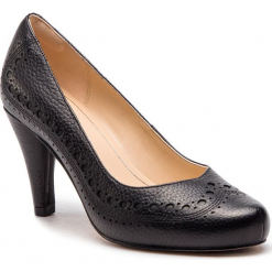 Półbuty CLARKS - Dalia Ruby 261349694 Black Leather. Czarne półbuty damskie skórzane Clarks, na obcasie. W wyprzedaży za 319,00 zł.