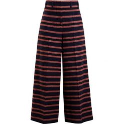By Malene Birger BRUNALA Spodnie materiałowe leafs. Czarne spodnie damskie marki By Malene Birger, bez wzorów, z bawełny. W wyprzedaży za 1000,30 zł.