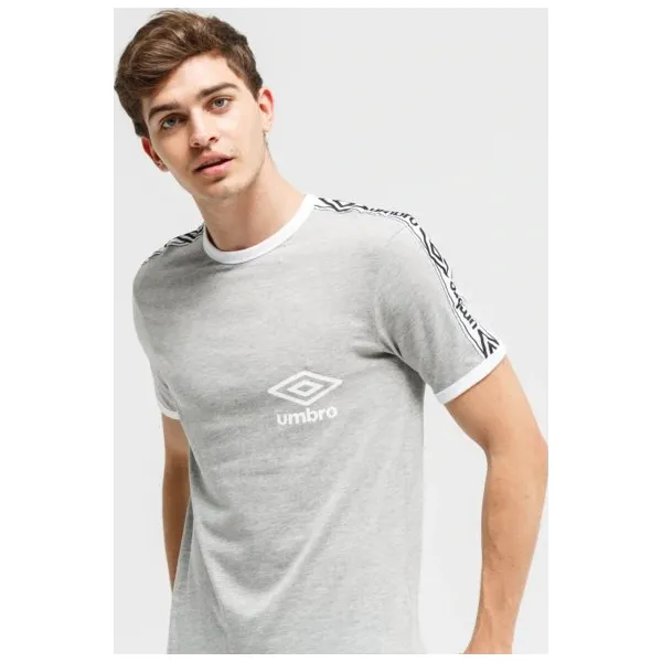 Umbro Koszulka Ss Taped Ringer , szary, rozmiar L. Szare koszulki męskie Umbro, m, bez wzorów, z bawełny, bez kołnierzyka, bez rękawów. W wyprzedaży za 47,99 zł.