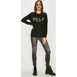 Tally Weijl - Bluza. Czerwone bluzy z nadrukiem damskie marki TALLY WEIJL, l, z dzianiny, z krótkim rękawem. W wyprzedaży za 39,90 zł.