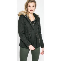 Haily's - Parka Penelope. Czarne parki damskie marki Haily's, s, z bawełny, krótkie, z kapturem. W wyprzedaży za 129,90 zł.