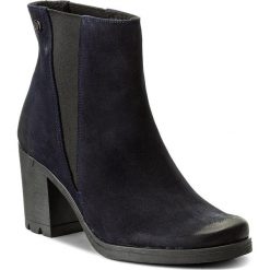 Botki LORETTA VITALE - 2670 Navy. Niebieskie botki damskie na obcasie Loretta Vitale, z nubiku. W wyprzedaży za 249,00 zł.