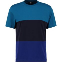 PS by Paul Smith COLOUR BLOCK Tshirt z nadrukiem blue. Niebieskie koszulki polo męskie marki PS by Paul Smith, m, z nadrukiem, z bawełny. W wyprzedaży za 241,45 zł.