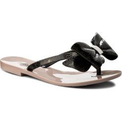 Japonki MELISSA - Harmonic XIII Ad 32248 Pink/Black 53210. Czarne klapki damskie Melissa, bez wzorów, z tworzywa sztucznego, bez obcasa, na obcasie. W wyprzedaży za 159,00 zł.