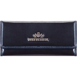 Etui na klucze. Czerwone etui damskie Wittchen, ze skóry. W wyprzedaży za 115,90 zł.