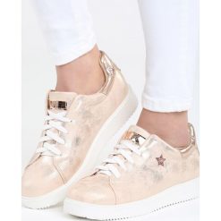 Szampańskie Buty Sportowe Get Like Me. Żółte buty sportowe damskie marki Born2be, z materiału. Za 79,99 zł.