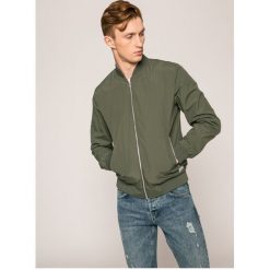 Jack & Jones - Kurtka bomber New Pacific. Szare kurtki męskie bomber marki Jack & Jones, m, z materiału. W wyprzedaży za 89,90 zł.