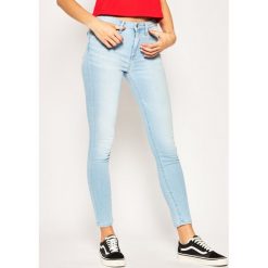 Jeansy Slim Fit TOMMY HILFIGER Tabia WW0WW25097. Niebieskie jeansy damskie TOMMY HILFIGER. W wyprzedaży za 289,00 zł.