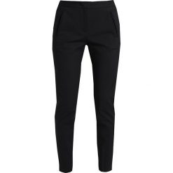 Spodnie dresowe damskie: Rue de Femme SPORTY PANT Spodnie materiałowe black