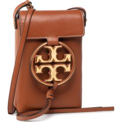 Torebka TORY BURCH - Miller Metal Phone Crossbody 61183 Aged Camello 268. Pomarańczowe listonoszki damskie Tory Burch, bez wzorów, ze skóry, bez dodatków. Za 1219,00 zł.