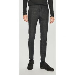 Selected - Spodnie. Szare spodnie męskie Selected, na co dzień, z haftami, z elastanu, casualowe. W wyprzedaży za 159,90 zł.