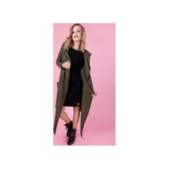 CHARAKTERNY PŁASZCZ SCARLETT - KHAKI. Zielone płaszcze damskie marki Soleil, na co dzień, xs, z dekoltem w łódkę, dopasowane. Za 249,00 zł.