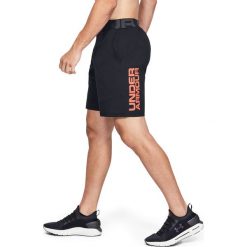 Under Armour Vanish Novelty Szorty Czarny. Czarne spodenki i szorty męskie Under Armour, m, z nadrukiem, z poliesteru. Za 240,95 zł.