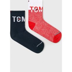 Tommy Hilfiger - Skarpetki (2-pack). Czerwone skarpetki damskie marki TOMMY HILFIGER, z bawełny. Za 39,90 zł.