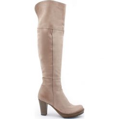 Kozaki za kolano - skóra naturalna - model 185 - kolor cappuccino. Kozaki damskie Zapato, ze skóry, za kolano, bez obcasa, bez zapięcia. W wyprzedaży za 367,50 zł.
