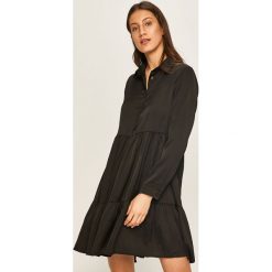 Answear - Sukienka. Czarne sukienki damskie ANSWEAR, na co dzień, s, bez wzorów, z elastanu, casualowe, bez kołnierzyka, z długim rękawem, długie, mini, proste. W wyprzedaży za 79,90 zł.