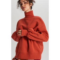 Gładka bluza oversize - Bordowy. Czerwone bluzy damskie Cropp, s, bez wzorów, bez rękawów, bez kaptura. W wyprzedaży za 49,99 zł.