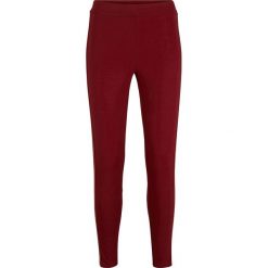 Legginsy sportowe dł. 7/8, Level 1 bonprix czerwony rubinowy. Czerwone spodnie damskie bonprix, w paski, na fitness i siłownię. Za 49,99 zł.