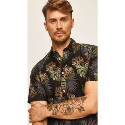 Only & Sons - Koszula. Białe koszule męskie Only & Sons, xl, bez wzorów, z bawełny, klasyczne, z klasycznym kołnierzykiem, z krótkim rękawem. W wyprzedaży za 99,90 zł.