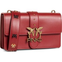 Torebka PINKO - Love Classic Icon Simply Fl AI 20-21 PLTT 1P21SD Y6JC Ruby Red R72. Czerwone listonoszki damskie Pinko, bez wzorów, ze skóry, klasyczne, na ramię, bez dodatków. Za 1539,00 zł.
