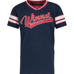 Koszulka "Hawin" w kolorze granatowym. Niebieskie t-shirty chłopięce Vingino, z nadrukiem, z bawełny, bez rękawów. W wyprzedaży za 72,95 zł.