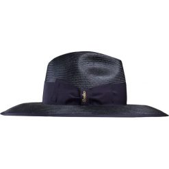 Kapelusz BORSALINO SOPHIE PARASISOL Granatowy. Niebieskie kapelusze damskie marki Borsalino, z nadrukiem, eleganckie. Za 1043,00 zł.