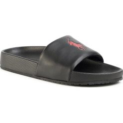 Klapki POLO RALPH LAUREN - Cayson 809793812001 Black/Red. Czarne klapki męskie Polo Ralph Lauren, ze skóry ekologicznej, bez zapięcia. Za 169,00 zł.