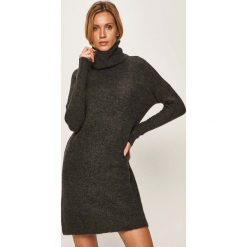 Only - Sukienka. Szare sukienki damskie ONLY, na co dzień, s, bez wzorów, z elastanu, casualowe, z golfem, z długim rękawem, długie, mini, proste. W wyprzedaży za 99,90 zł.