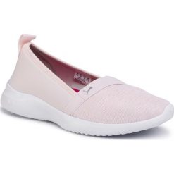 Tenisówki PUMA - Adelina 369621 08 Rosewater/Silver/Wht/Brtrose. Różowe półbuty damskie Puma, bez wzorów, z gumy, bez zapięcia. W wyprzedaży za 179,99 zł.
