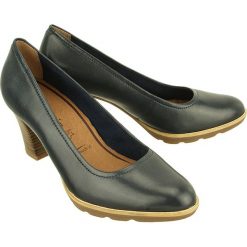 TAMARIS 22425-20 navy, czółenka damskie. Niebieskie czółenka damskie Tamaris, bez wzorów, ze skóry, bez obcasa. Za 239,00 zł.