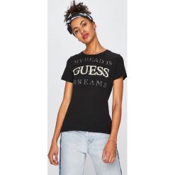 Guess Jeans - Top. Czerwone bluzki damskie Guess Jeans, s, z nadrukiem, z bawełny, z okrągłym kołnierzem. W wyprzedaży za 159,90 zł.