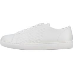 Emporio Armani Tenisówki Biały. Białe trampki męskie Emporio Armani, bez wzorów, ze skóry, na sznurówki. Za 865,95 zł.