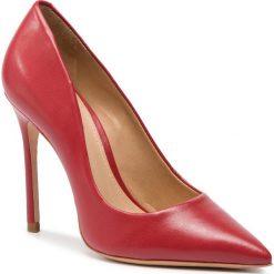Szpilki SCHUTZ - S 02091 0001 0715 U Red. Czerwone półbuty damskie Schutz, bez wzorów, ze skóry ekologicznej, eleganckie, bez obcasa, na obcasie, bez zapięcia. Za 549,00 zł.