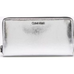 Portfele damskie: Calvin Klein – Portfel