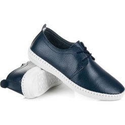 Lekkie wiązane trampki LILYANA. Niebieskie trampki i tenisówki damskie Vinceza, bez wzorów, bez zapięcia. Za 139,90 zł.