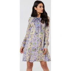 Sukienki hiszpanki: Twinset Sukienka midi Abito Violette - Nude