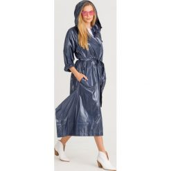 PŁASZCZ KEY Sportmax Code. Niebieskie kurtki damskie Sportmax Code, w paski, z tkaniny, klasyczne. Za 803,40 zł.
