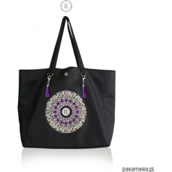 Torba LILAC MANDALA XL - shopper chwosty. Czarne shopper bag damskie Pakamera, z haftami, na ramię, duże, matowe, z haftem. Za 199,00 zł.