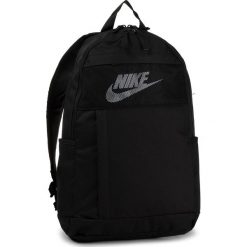Plecak NIKE - BA5878 010 Czarny. Czarne plecaki męskie Nike, bez wzorów, z materiału, sportowe. Za 119,00 zł.