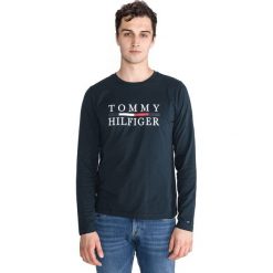 Tommy Hilfiger Koszulka Niebieski. Niebieskie podkoszulki męskie TOMMY HILFIGER, m, z nadrukiem, z materiału, z długim rękawem. Za 219,95 zł.