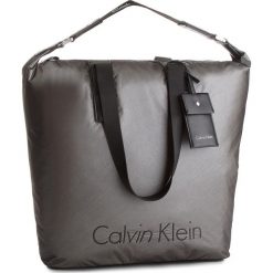 Shopper bag damskie: Torebka CALVIN KLEIN BLACK LABEL – City Nylon Shopper K60K604239 702