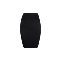 Spódnice krótkie Guess 74G70H55369Z / Pencil Paris. Czarne spódniczki damskie Guess, z aplikacjami, krótkie, mini. Za 199,00 zł.